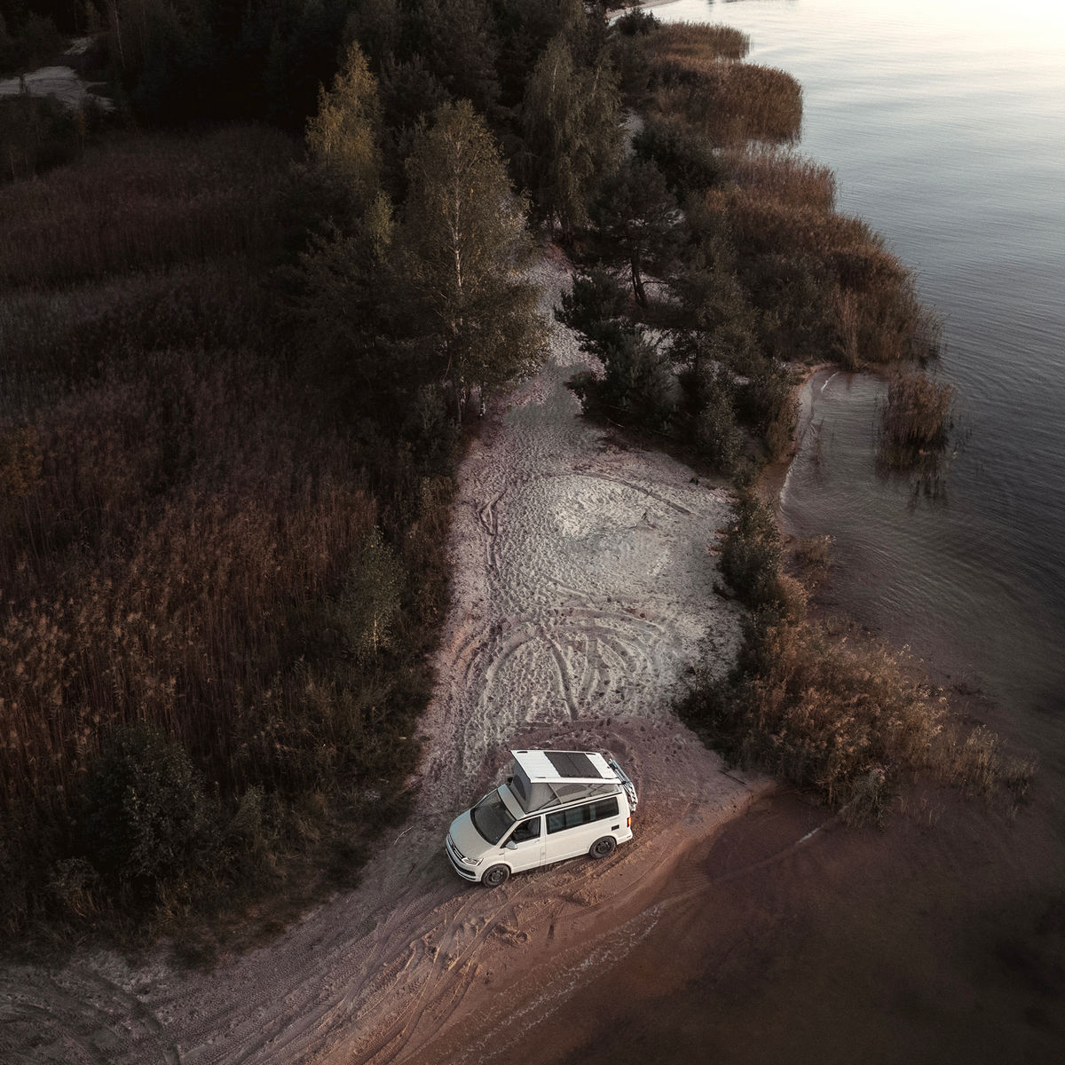 Panel solarny Flex System VW California - widok z góry Panel solarny Flex System VW California - widok z góry